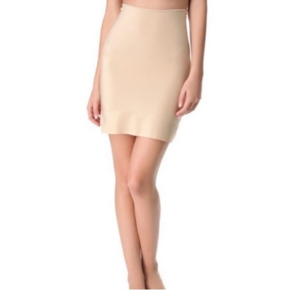 SPANX Intimates & Sleepwear Spanx Simplicity Half Slip Shaper 565